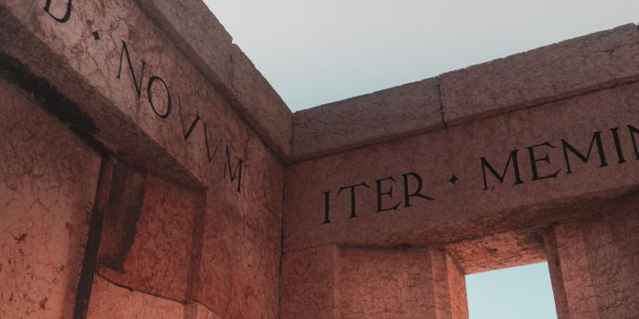 Contro il latino a scuola